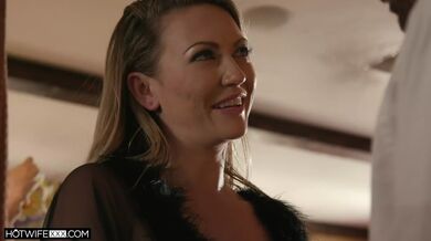 Husband Allows His Slut Wife Erotic Massage and Hardcore Fuck