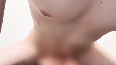 【ASMR/ポルチオ突き上げハメ潮えっち】勃起生ちんぽで膣奥まで突き上げられて…絶倫彼氏のピストンが止めてくれず奥まで弄ばれるポルチオ突き上げハメ潮えっち♡