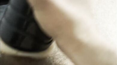 19 year old Vergin uses pocket pussy for the first time