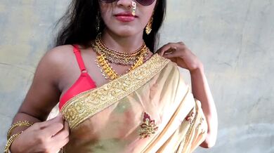 Desi bhabhi wearing a saree and fucking in devar