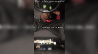 Suck this dick with them juicy lips ????????????