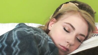 Pervy Innocent Teen Hannah Hays Cosplay Stepmother Gangbang Bisexual (720)
