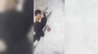 Sexy Pashto Gf Fucking Outdoor On Floor & Her Friends Recording Video