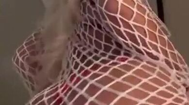 sophieoneill / sophie