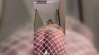 sophieoneill / sophie