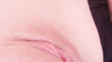 PINK VIRGIN CUNILINGUS // Slobbering pussy licking