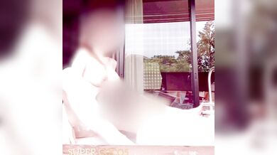 【温泉露天風呂】ウサギちゃんがクマに襲われちゃう????エロボディー美少女が隣のお客とこっそり Bunny fucked by Bear