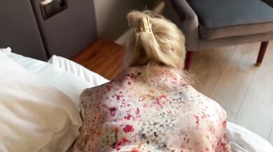 Horny MILF & Removed Condom