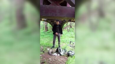 Cumming Under a Bridge
