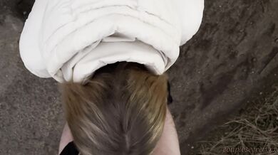 OUTDOOR BLOWJOB with BLOWDROPS in the COLD ends with CUM in MOUTH ❄️????????