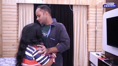 Cute Beautiful Girl Having Sex With Sales Man