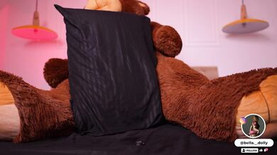 Latina Thickie Bouncing 2