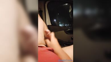 Cum in car meanwhile girl watch me