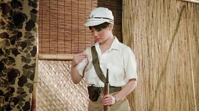 1980 Prisoner Of Paradise