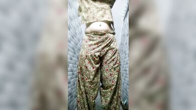 Most Searched Punjabi Bhabhi Dancing Naked Showing Her Big Boobs Ass And Pussy