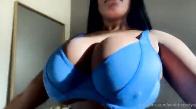 ???? by yanithebodyvip from OnlyFans | Coomer