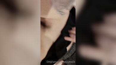 Ayer me veía muy bonita! by betzyblack from OnlyFans | Coomer