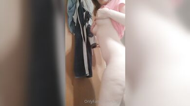 Buenos días, disfrutad el domingo? Good morning, enjoy Sunda.. by lulittle9 from OnlyFans | Coomer