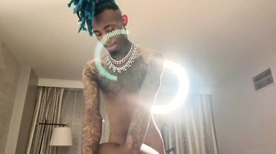 She look so cute taking my cock ?@therealvixen222 by dabbgasmmm from OnlyFans | Coomer