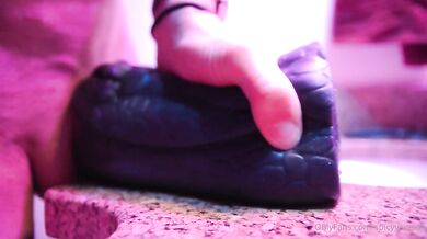 Full raw video of some casual dragon maw humpings~ by spicyvenison from OnlyFans | Coomer