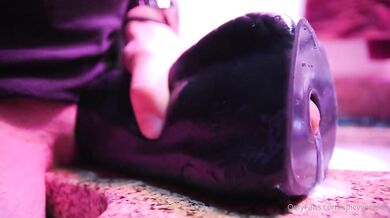 Full raw video of some casual dragon maw humpings~ by spicyvenison from OnlyFans | Coomer