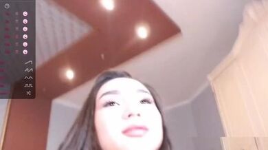 Callmenoni compilation of her sexy web CUM shows.