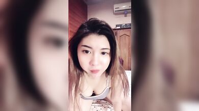 (TELEGRAM @TANTEMELA) Goyang Bareng Kakak Cantik Penasaran Aksi Selanjutnya