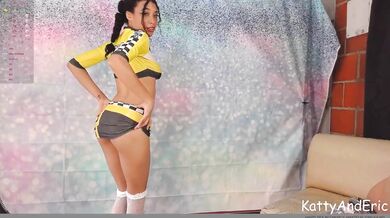 TWERKING AND BIG ANAL FUCK DEEPER