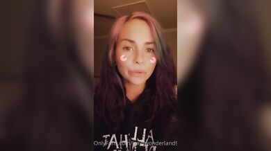 I was at a friends pool, and I dropped my iPhone in the wat.. by lilbuttlex from OnlyFans | Coomer