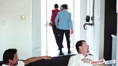 Offended daughters and their fathers (Melissa Moore, Riley Reid)