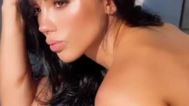 En la cama, en la ducha, hasta en el PISO me gusta ?️?? el.. by karinagarciaoficial from OnlyFans | Coomer