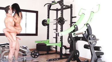 Anal creampie exercise (Shalina Devine)