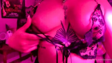 ? ❤️ by brizombie from OnlyFans | Coomer