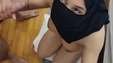 I don’t have the full videos anymore but here’s abit seeing .. by arabmusclemommy from OnlyFans | Coomer