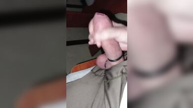 Cum in 2 minutes fast while no one sees