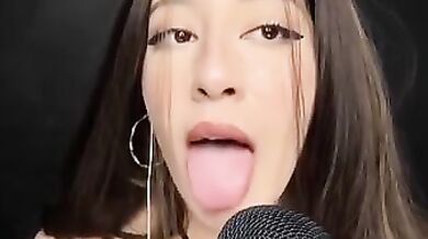 asmr mouth sounds tongue licking