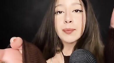 asmr mouth sounds tongue licking