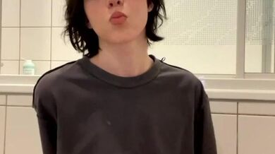 it’s been a quiet 2022 here.. a busy one on my part but here.. by remiremyy from OnlyFans | Coomer