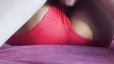 Nahuling nagsosolo kinantot bigla at pinutukan sa loob kahit naka-panty