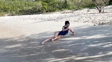 official sharkparty screen saver by sharkparty from OnlyFans | Coomer