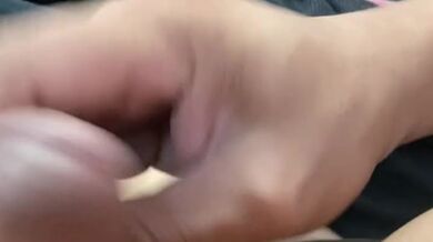 Jakol/habang nasa kwarto si bunso,sana di siya lalabas