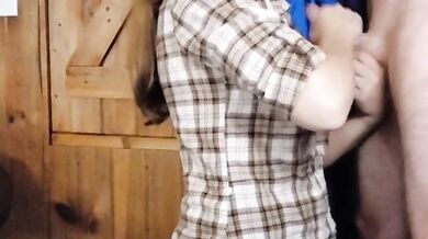 COLLEGE girl let's me cum on her tongue