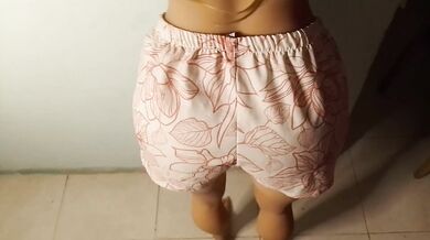 mi padrastro me visita por las noches cuando mi mama no ha llegado del trabajo