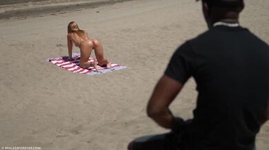 Rocky fantasy beach public nude bralessforever onlyfans video