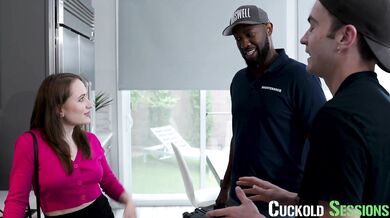 Cuckold Sessions - My Hot Wife Hard To Squirt On The Maintenance Guy's BBC - Lizzie Love