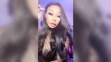 Baddie big tits , cute face snap @durihadii