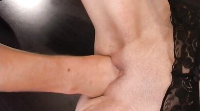 Spanish Slut Fisting