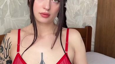 Your naughty horny slut! ????