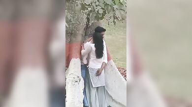 Viral Tamil College Lover Outdoor Romance Secretly Recorded