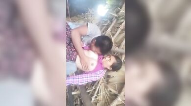 [myfavPpmSiGli0r] Horny Assamese Village Lovers Having Hard